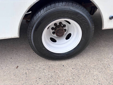 2015 Ford E-Series E-350 SD