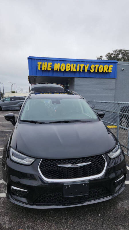 2022 Chrysler Pacifica Touring L