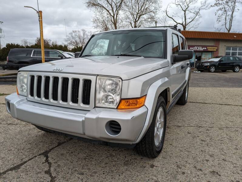 2006 Jeep Commander for sale at Lamarina Auto Sales in Dearborn Heights MI