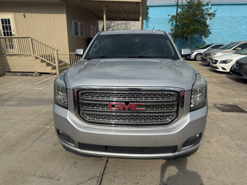2019 GMC Yukon SLE