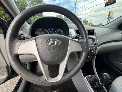 2014 Hyundai Accent GS