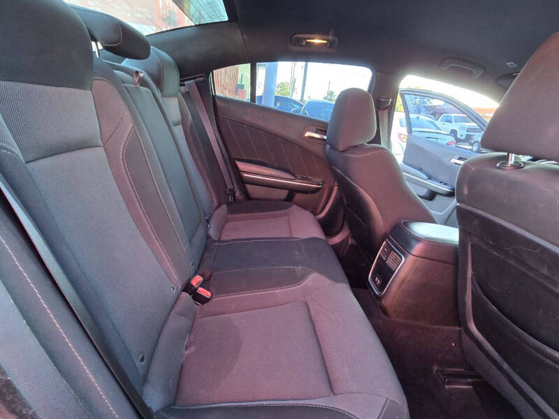 2019 Dodge Charger SXT