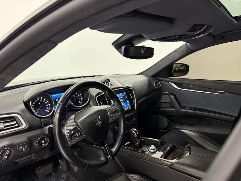 2017 Maserati Ghibli S