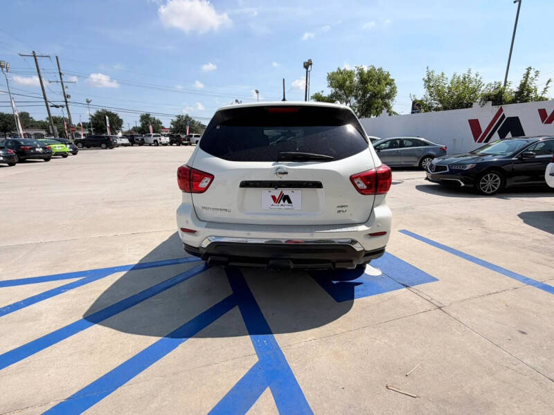 2017 Nissan Pathfinder