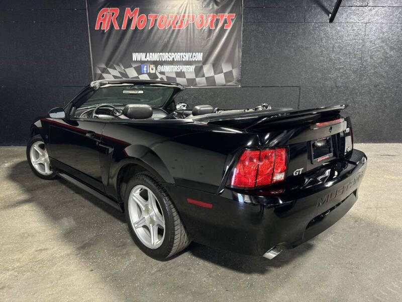 2000 Ford Mustang GT