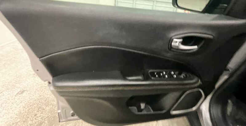 2017 Jeep Compass Sport