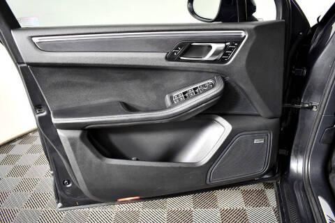 2017 Porsche Macan GTS