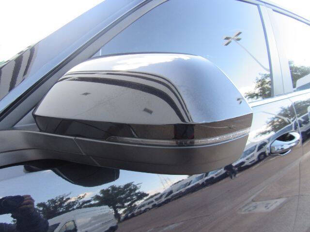 2023 Volkswagen Atlas V6 SE