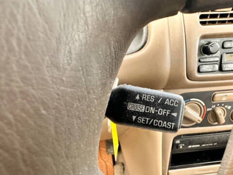 2002 Toyota Corolla LE