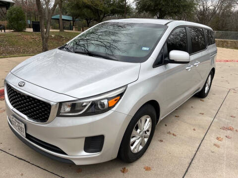 2015 Kia Sedona for sale at Texas Giants Automotive in Mansfield TX