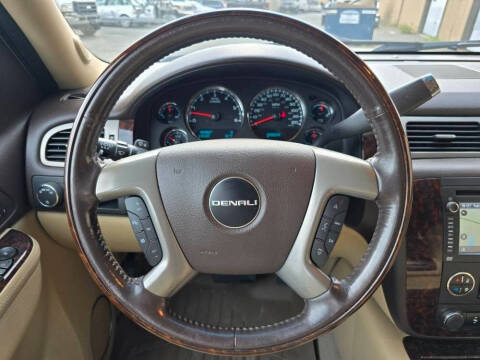 2014 GMC Yukon Denali