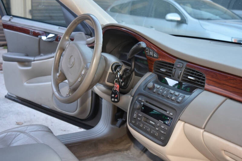 2003 Cadillac DeVille