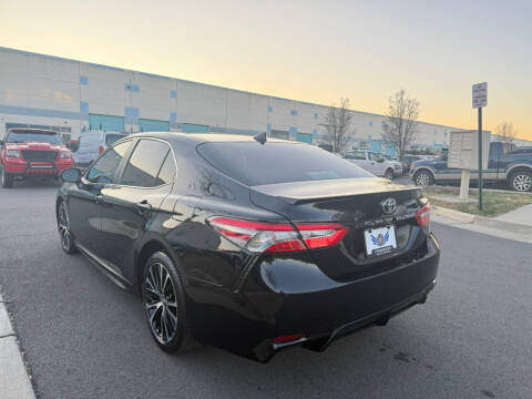 2019 Toyota Camry SE