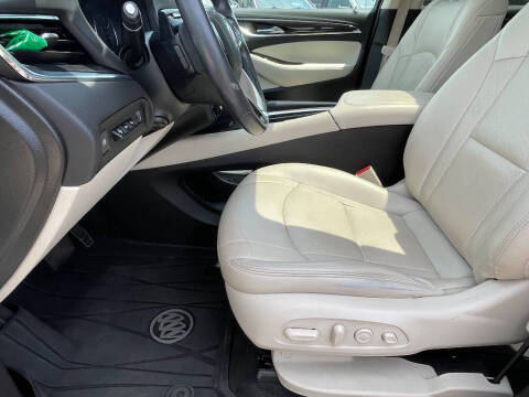 2023 Buick Enclave Premium