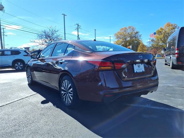 2024 Nissan Altima 2.5 SV