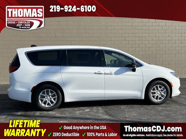 2026 Chrysler Voyager LX