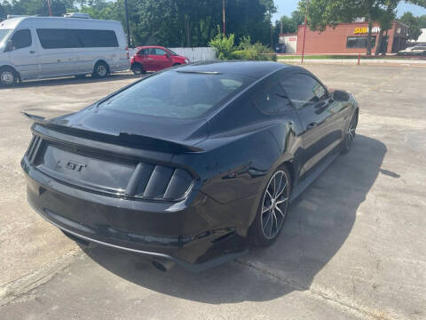 2017 Ford Mustang