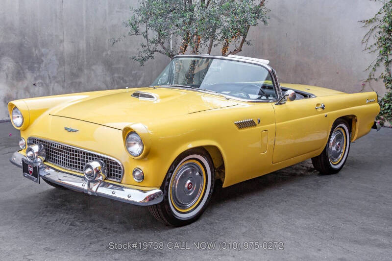 1956 Ford Thunderbird