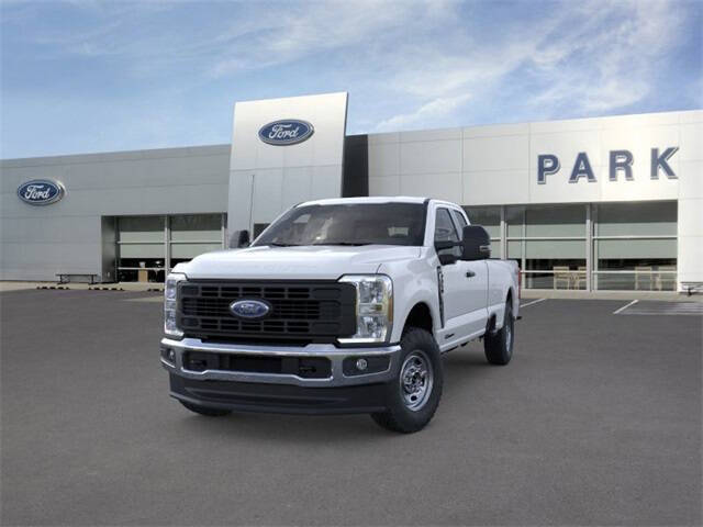 2025 Ford F-350 Super Duty XL
