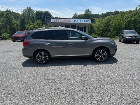 2017 Nissan Pathfinder SV