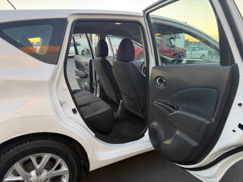 2016 Nissan Versa Note SV