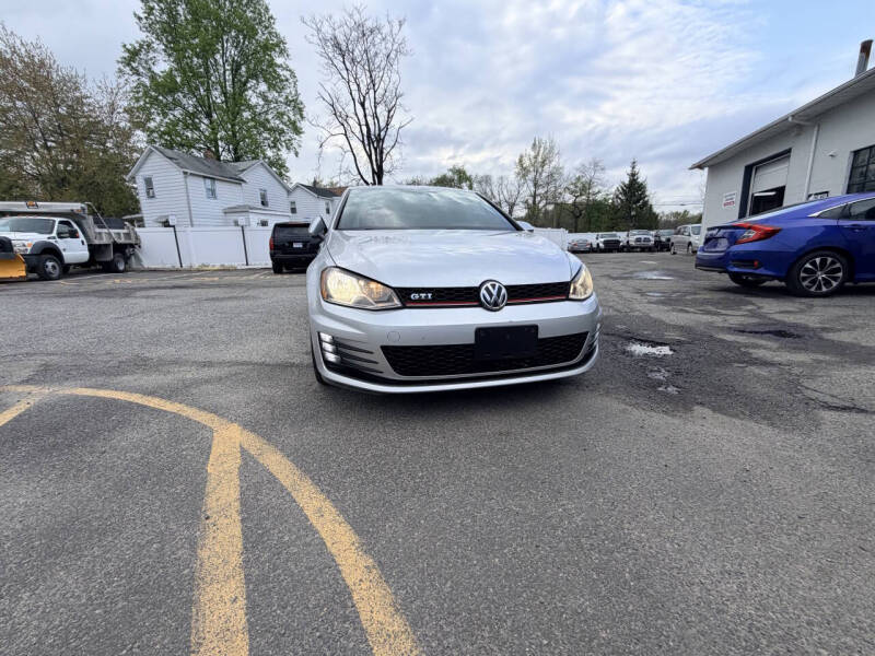 2016 Volkswagen Golf GTI S
