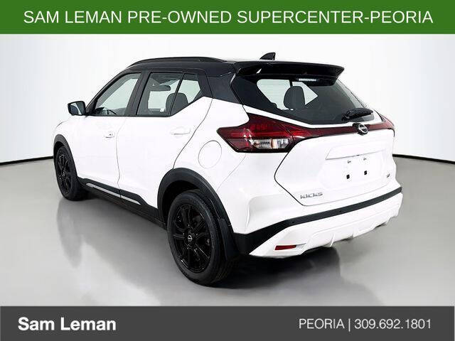 2023 Nissan Kicks SR