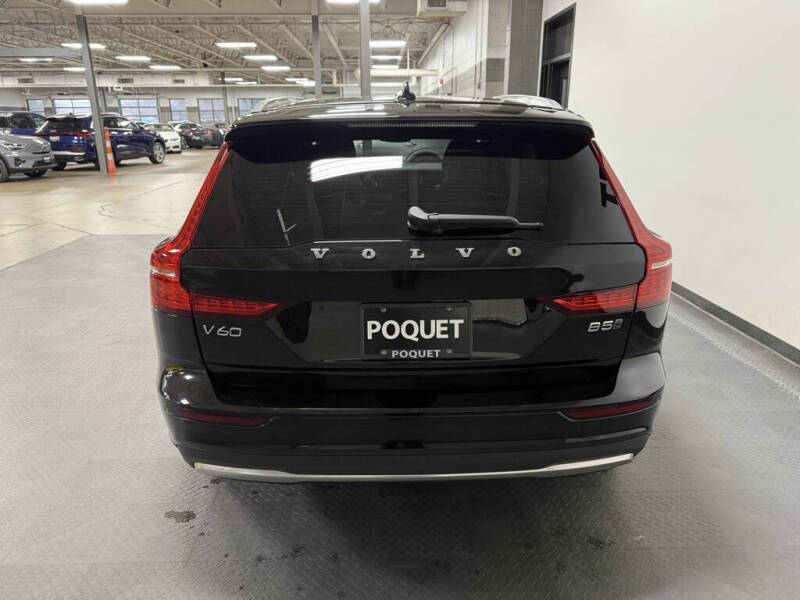 2023 Volvo V60 Cross Country B5 Ultimate