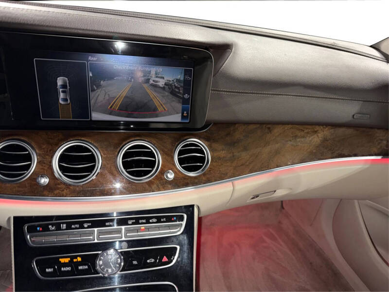 2017 Mercedes-Benz E-Class E 300 4MATIC