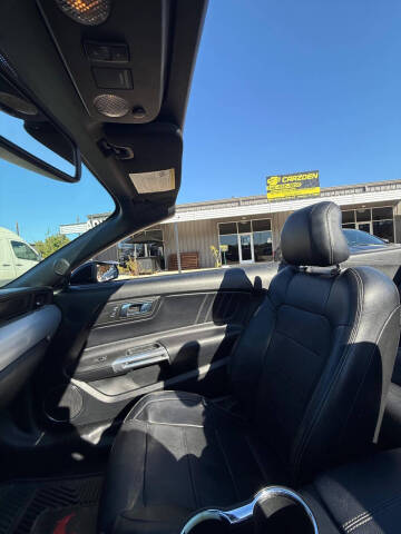 2017 Ford Mustang EcoBoost Premium