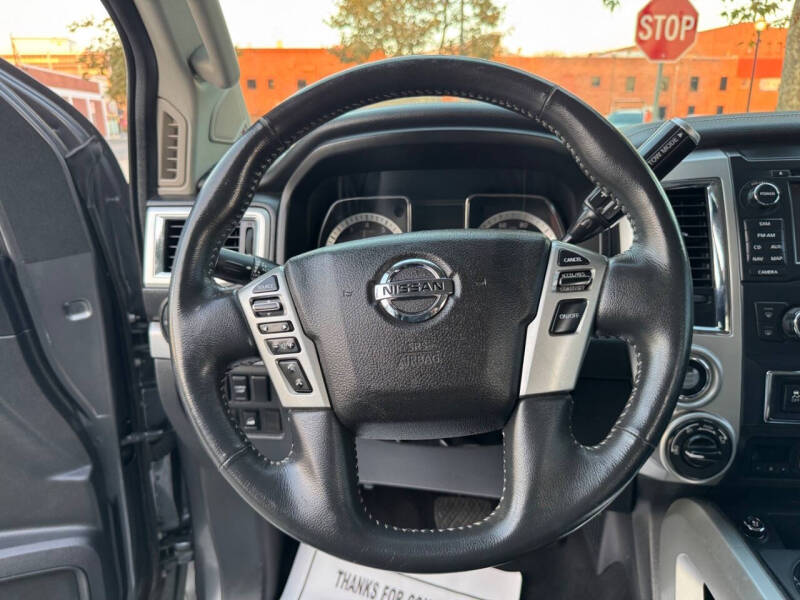 2017 Nissan Titan PRO-4X