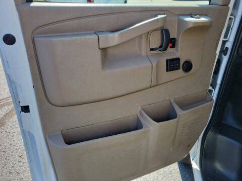 2017 Chevrolet Express 2500