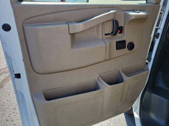 2017 Chevrolet Express 2500