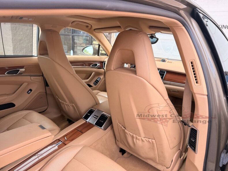 2011 Porsche Panamera
