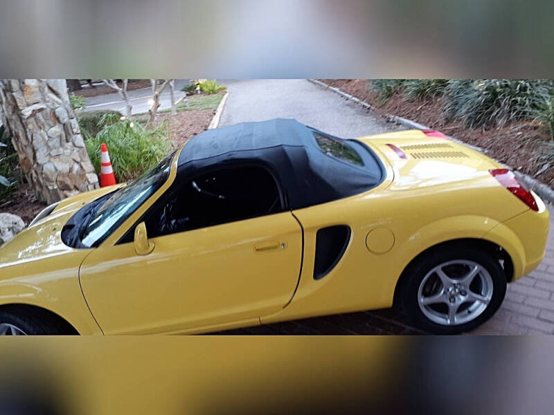 2001 Toyota MR2 Spyder