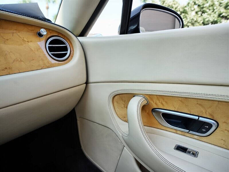 2008 Bentley Continental 39