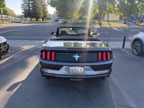 2017 Ford Mustang V6