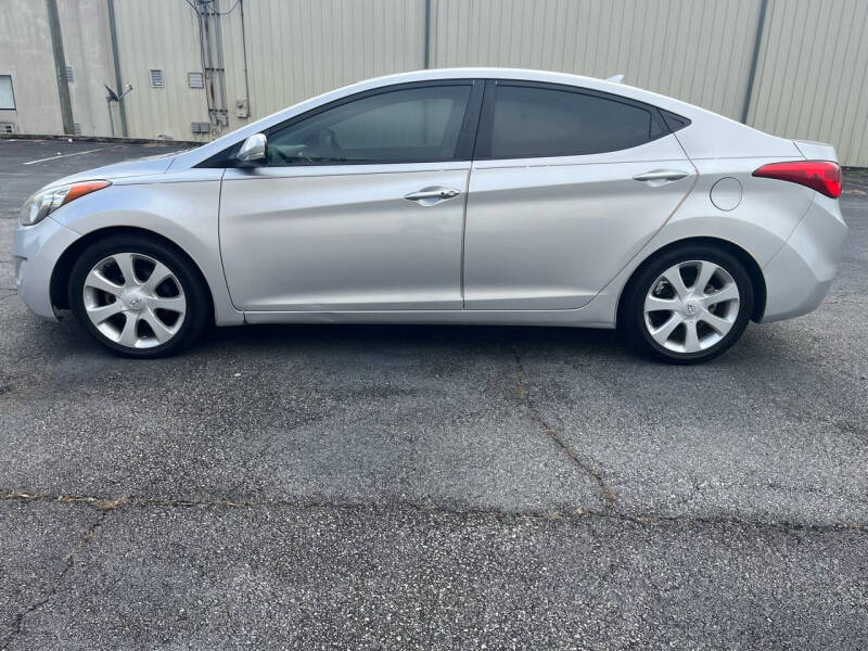 2013 Hyundai Elantra Limited photo 8