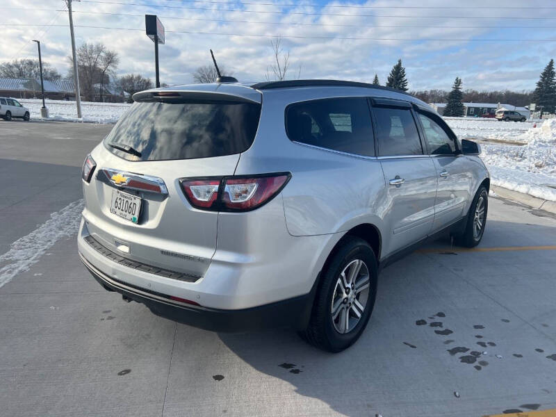 2016 Chevrolet Traverse LT