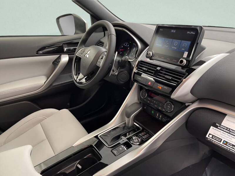 2026 Mitsubishi Eclipse Cross SE