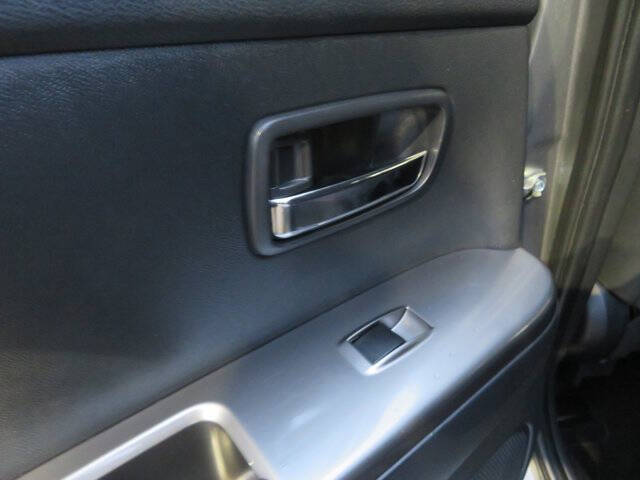 2023 Mitsubishi Outlander Sport SE