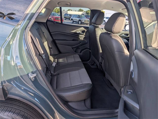 2025 Chevrolet Trax LT