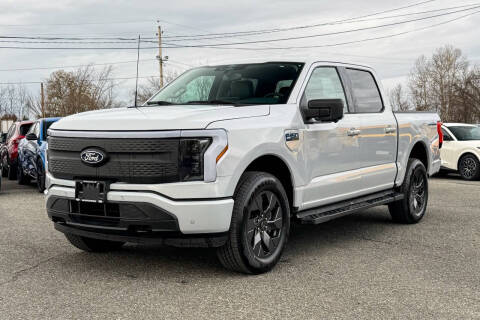 2025 Ford F-150 Lightning Flash