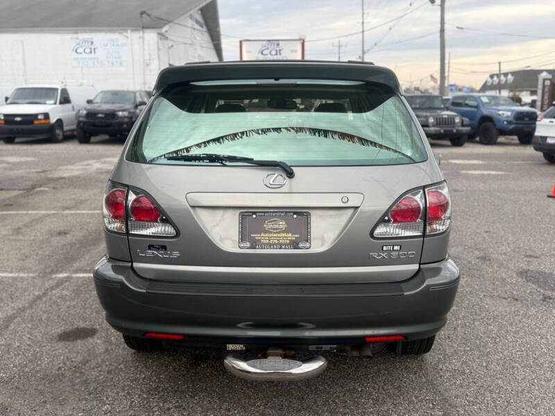 2003 Lexus RX 300
