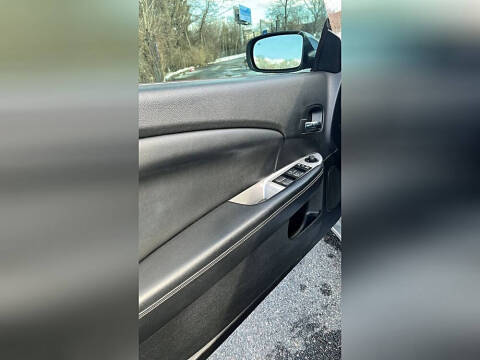 2012 Chrysler 200 Limited