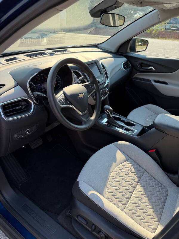 2023 Chevrolet Equinox LS