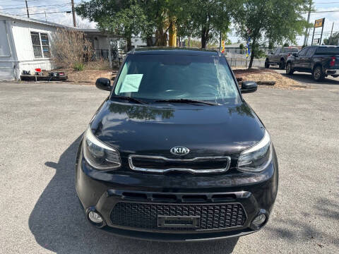 2016 Kia Soul +