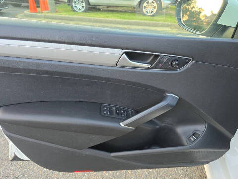 2016 Volkswagen Passat 1.8T S