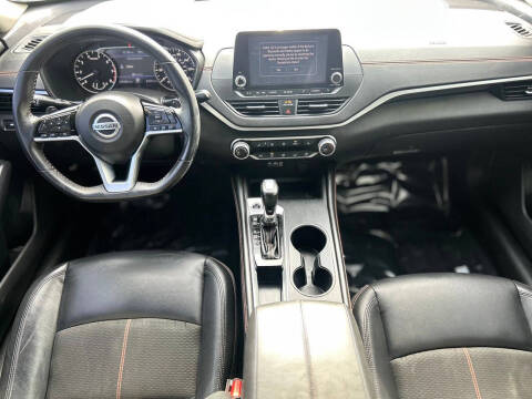 2020 Nissan Altima 2.5 SR