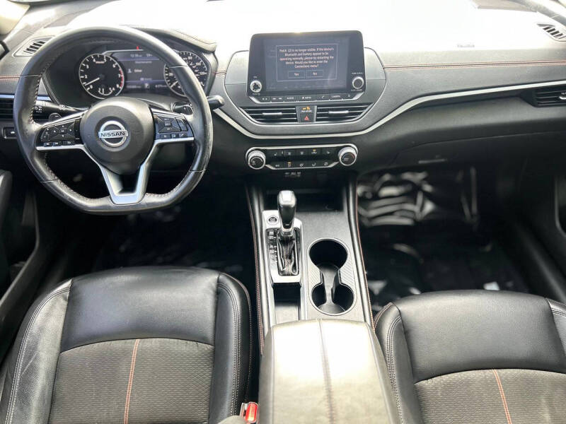 2020 Nissan Altima 2.5 SR